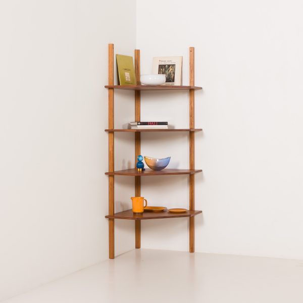 narożna szafka ścienna