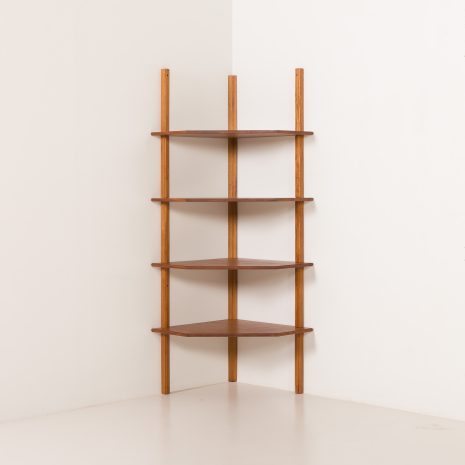 25086 Włoska szafka narożna z połowy wieku, lata 70. XX wieku 25086 Włoska szafka narożna z połowy wieku, lata 70. XX wieku