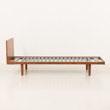 25273 Hans Wegner teak bed for Getama, 1960s-3 25273 Hans Wegner teak bed for Getama, 1960s-3