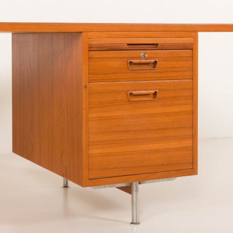 25359 Danish mid century teak extra large executive desk, 1970s-19 25359 Danish mid century teak extra large executive desk, 1970s-19