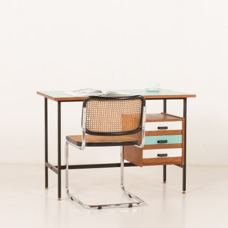 25390 Small Italian mid century desk, 1970s-2 25390 Small Italian mid century desk, 1970s-2