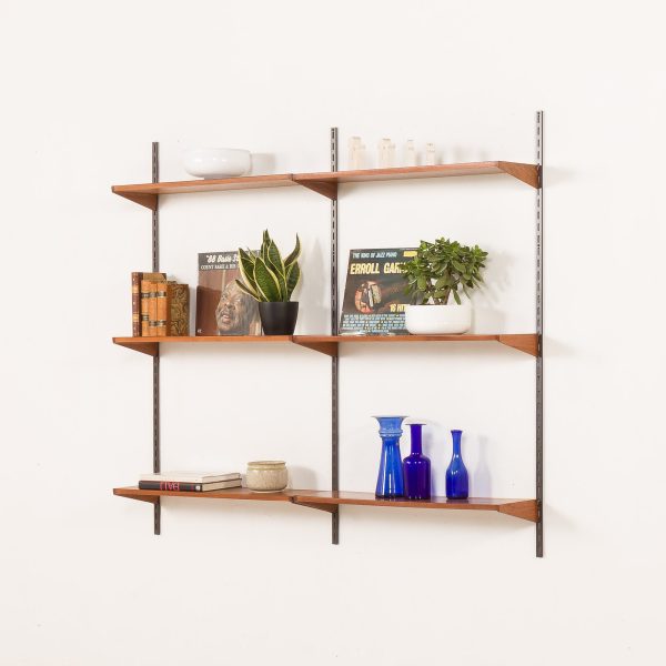 shelving unit