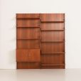 25428 Italian mid century teak wall unit on panels, 1970s-15