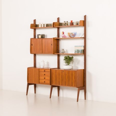 25432 Scandinavian two bay Ergo wall unit by John Texmon, Norway, 1960s-2 25432 Scandinavian two bay Ergo wall unit by John Texmon, Norway, 1960s-2