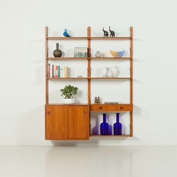 wall unit in teak