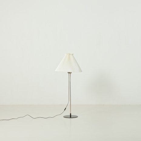 25466 Vintage Le Klint floor lamp, Denmark 1980s-01 25466 Vintage Le Klint floor lamp, Denmark 1980s-01