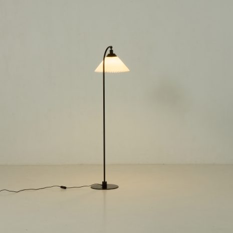 25467 LE Klint vintage floor lamp model 368 by Flemming Agger-04 25467 LE Klint vintage floor lamp model 368 by Flemming Agger-04