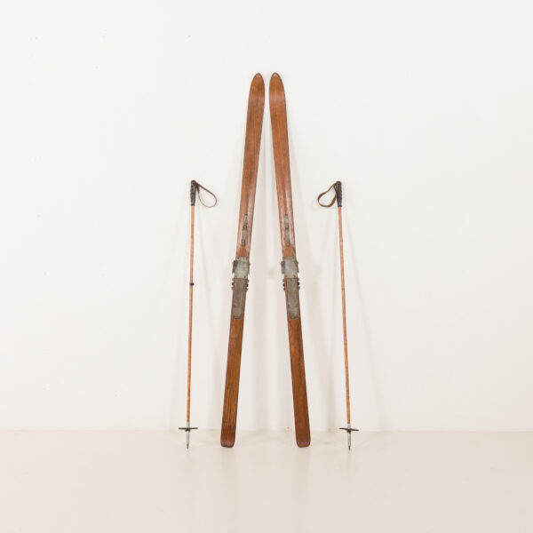 vintage wooden skis