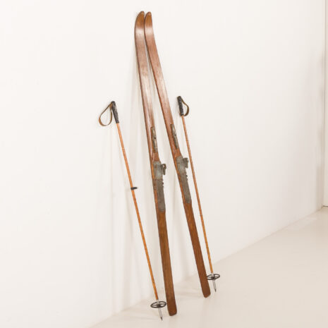 25393 Old wooden skies from the 1850s-16 25393 Old wooden skies from the 1850s-16