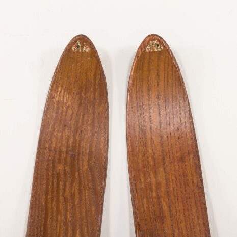 25393 Old wooden skies from the 1850s-3 25393 Old wooden skies from the 1850s-3