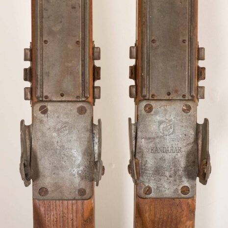 25393 Old wooden skies from the 1850s-5 25393 Old wooden skies from the 1850s-5