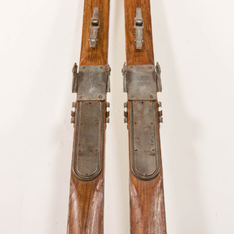 25393 Old wooden skies from the 1850s-6 25393 Old wooden skies from the 1850s-6