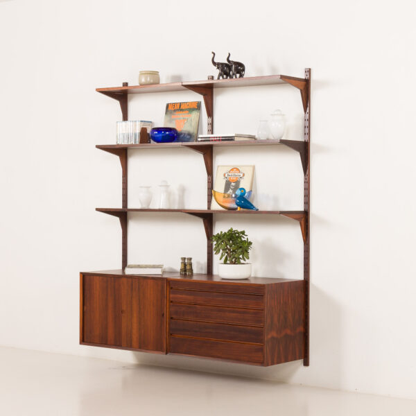 Poul Cadovius two bay rosewood wall unit for Cado, 1960s