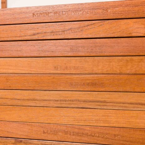 25419 Poul Cadovius rare 3 bay wall unit with a large desk or table for Cado, 1960s-21 25419 Poul Cadovius rare 3 bay wall unit with a large desk or table for Cado, 1960s-21