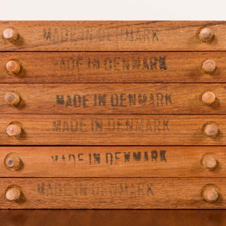 25419 Poul Cadovius rare 3 bay wall unit with a large desk or table for Cado, 1960s-22 25419 Poul Cadovius rare 3 bay wall unit with a large desk or table for Cado, 1960s-22