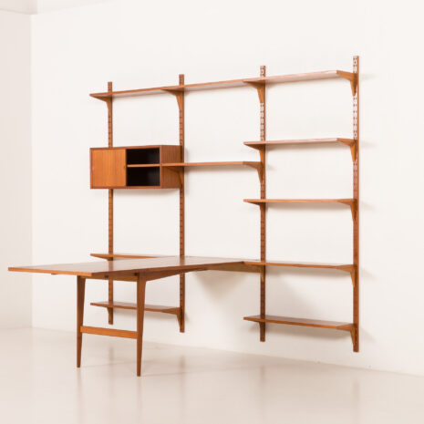25419 Poul Cadovius rare 3 bay wall unit with a large desk or table for Cado, 1960s-4 25419 Poul Cadovius rare 3 bay wall unit with a large desk or table for Cado, 1960s-4