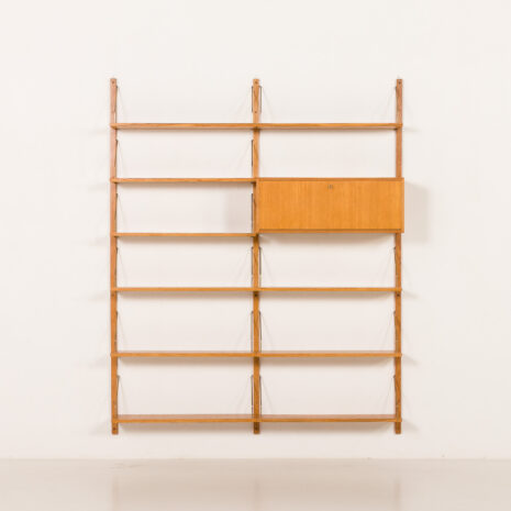 25438 Scandinavian mid century oak wall unit , Denmark, 1970s-6 25438 Scandinavian mid century oak wall unit , Denmark, 1970s-6