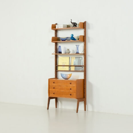 Ergo free standing one bay teak wall unit by John Texmon, Norway 1960s