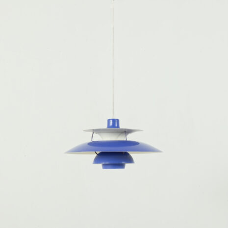 25463 Vintage PH 5 blue lamp by Poul Henningsen for Louis Poulsen-01 25463 Vintage PH 5 blue lamp by Poul Henningsen for Louis Poulsen-01