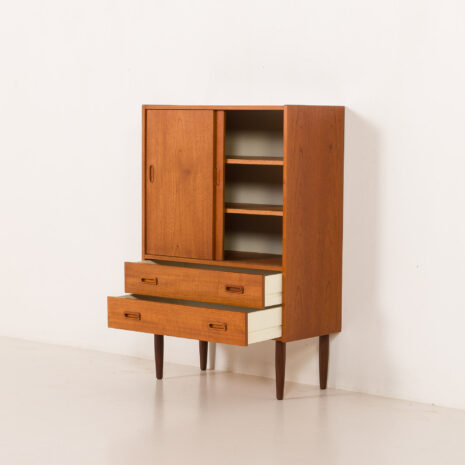 25472 Scandinavian teak cabinet, Sweeden 1970s-4 25472 Scandinavian teak cabinet, Sweeden 1970s-4