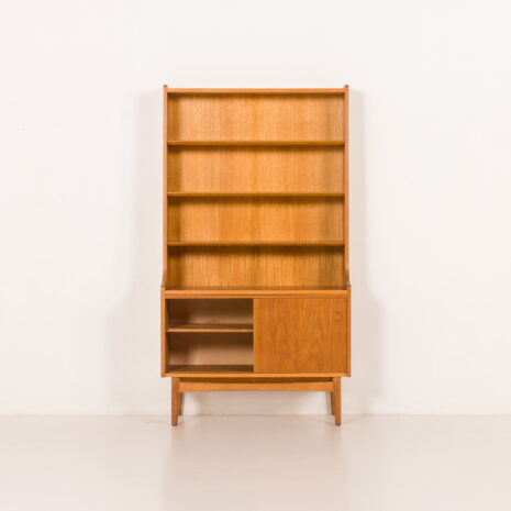 25476 Johannes Sorth oak bookcase for Nexo, Bornholm, Denmark 1960s-6 25476 Johannes Sorth oak bookcase for Nexo, Bornholm, Denmark 1960s-6