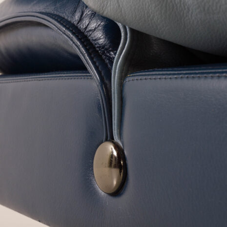 25527 Poltrona Frau Space Age leather sofa, 1980s-17 25527 Poltrona Frau Space Age leather sofa, 1980s-17