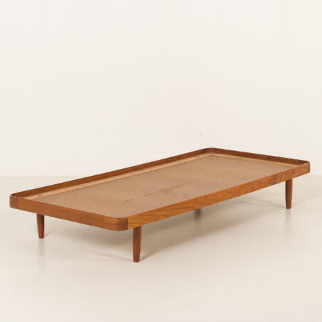 25531 Danish teak daybed in thick boucle fabric, 1960s-17 25531 Danish teak daybed in thick boucle fabric, 1960s-17