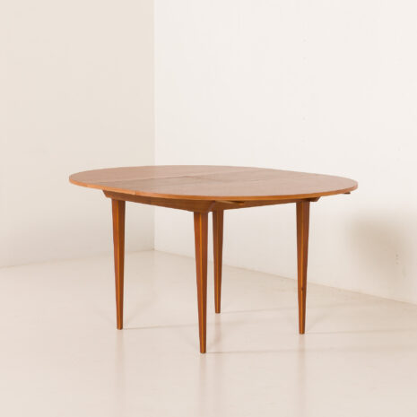 25547 Scandinavian round teak table with hidden extension, 1970s-4 25547 Scandinavian round teak table with hidden extension, 1970s-4