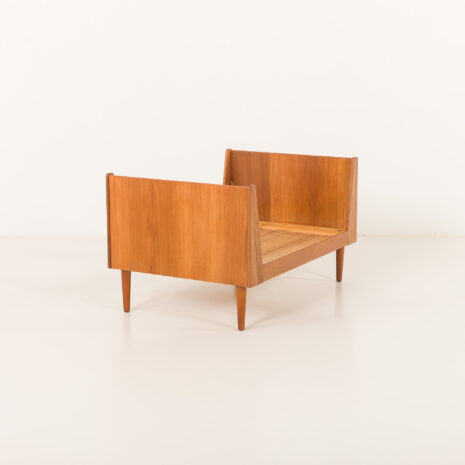 25129 Vintage Hevali teak extension children room bed, Denamrtk 1960s-8 25129 Vintage Hevali teak extension children room bed, Denamrtk 1960s-8