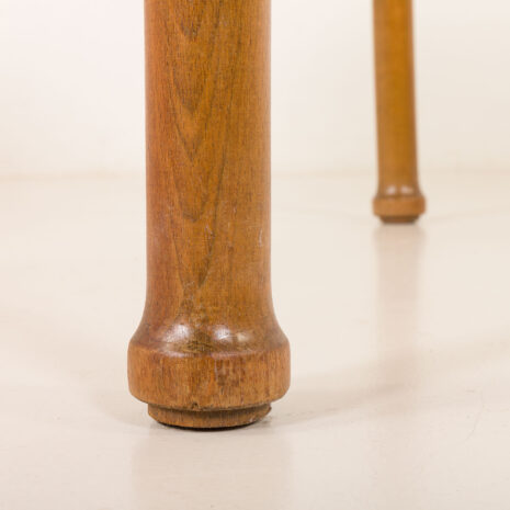 25548 Teak round table with hidden extension, 1970s-16 25548 Teak round table with hidden extension, 1970s-16