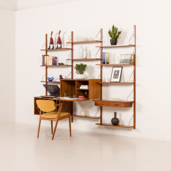 shelving unit