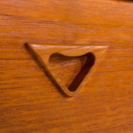 25556 Bureau italien du milieu du siècle en teck, 1960-5 25556 Bureau italien du milieu du siècle en teck, 1960-5