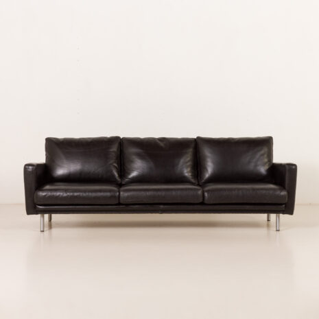 25562 Herman Miller attr. to black leather mid century sofa.-3 25562 Herman Miller attr. to black leather mid century sofa.-3