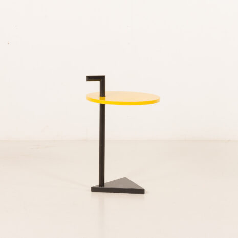 26002 Memphis Milano style side table, italy 1970s-4 26002 Memphis Milano style side table, italy 1970s-4