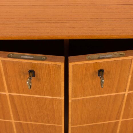 26027 Fredrik A. Kayser teak free standing wall unit for Gustav Bahus, Norway 1960s-29 26027 Fredrik A. Kayser teak free standing wall unit for Gustav Bahus, Norway 1960s-29