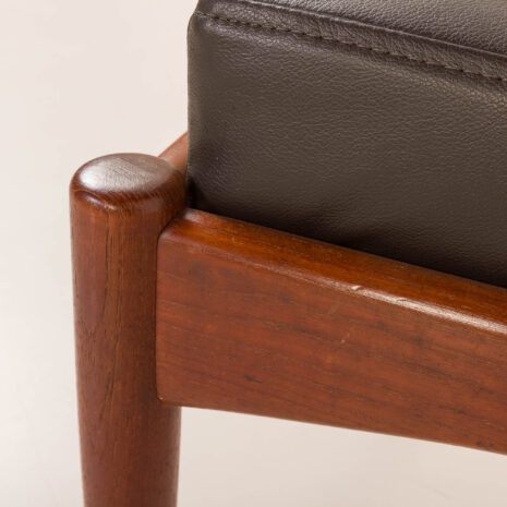 25508 Danish modern footstool in teak and aniline leather, 1970s-6 25508 Danish modern footstool in teak and aniline leather, 1970s-6