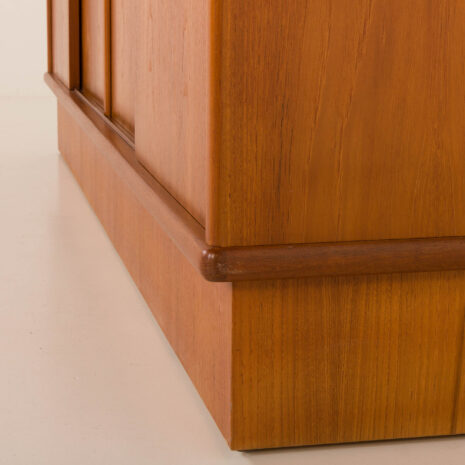 25535 Omann Jun Extra large mid century teak wardrobe, Denmark, 1970s-23 25535 Omann Jun Extra large mid century teak wardrobe, Denmark, 1970s-23