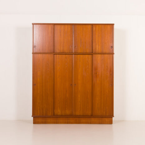 25535 Omann Jun Extra large mid century teak wardrobe, Denmark, 1970s-9 25535 Omann Jun Extra large mid century teak wardrobe, Denmark, 1970s-9
