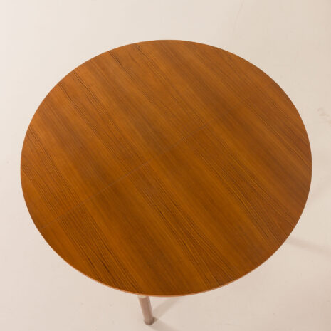 25546 Italian mid century round teak table with brass details, 1960s -11 25546 Italian mid century round teak table with brass details, 1960s -11